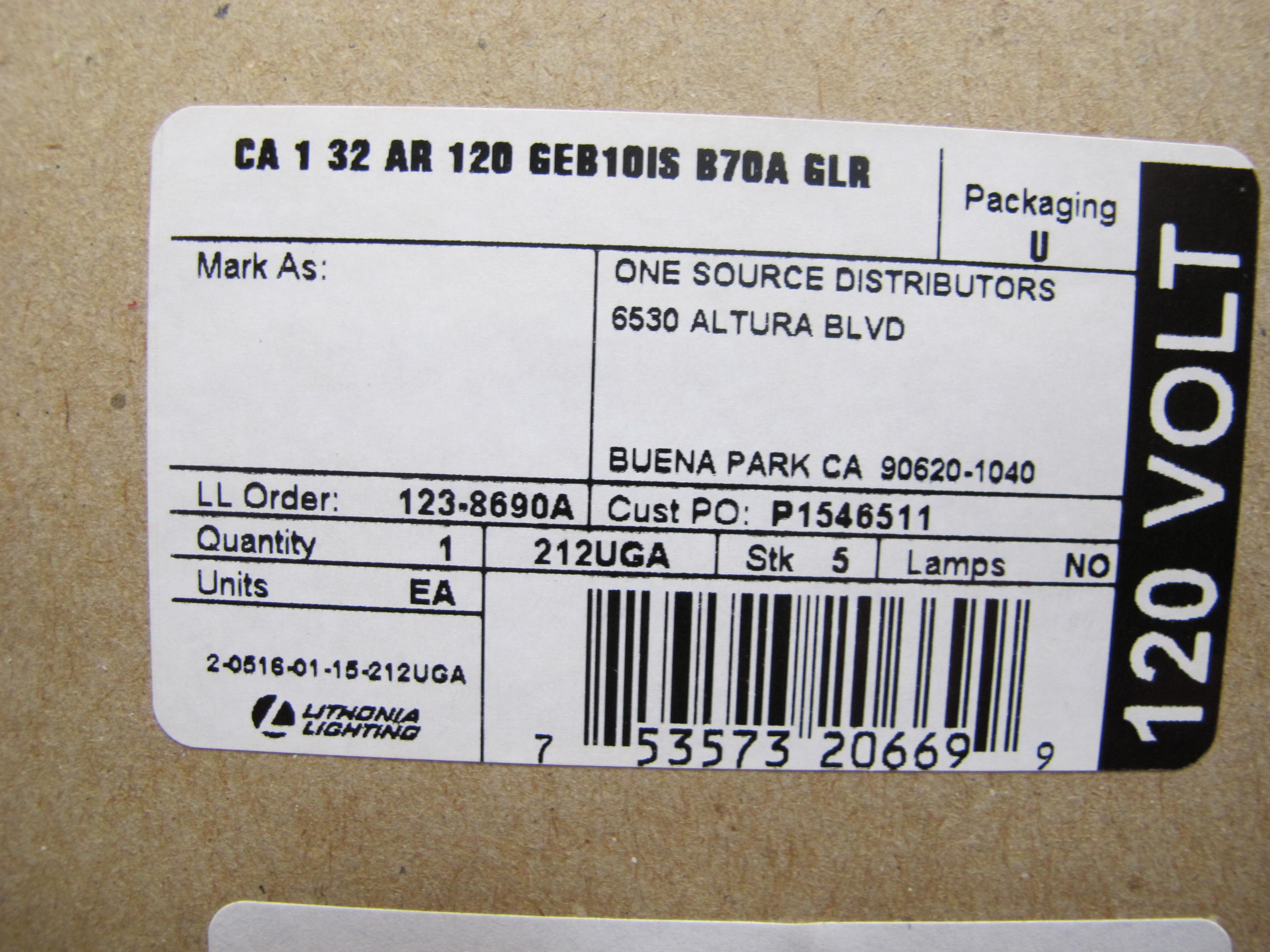 LOT TO INCLUDE: MISC. GE AND PHILLIPS FLUORESCENT LIGHTING FIXTURES, LIGHT BULBS, PROJECTION LAMPS, AND 120 V BALLASTS. LOADING & HANDLING FEE $15-4227